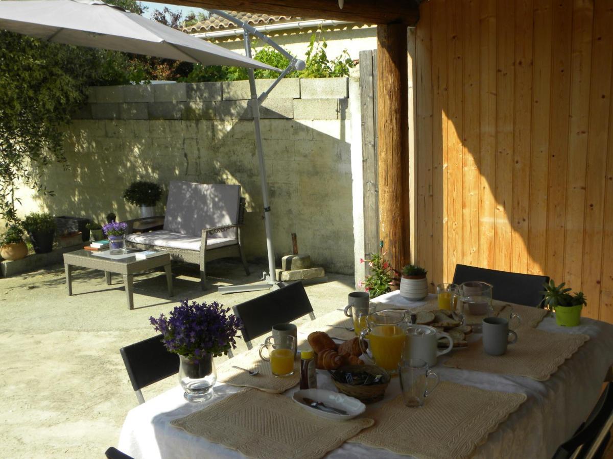 La Maison D'Ogooue Carpentras Exterior foto